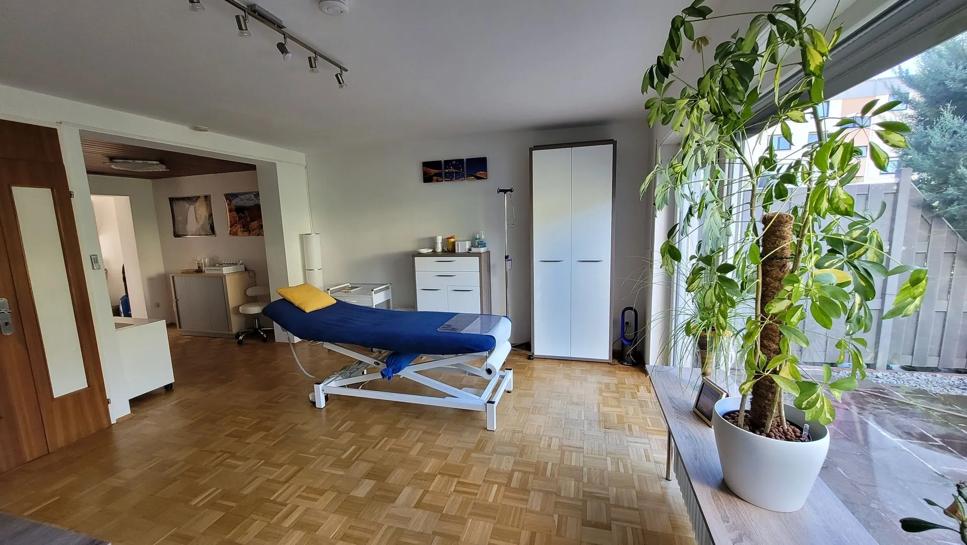 Ein paar Impressionen aus der Praxis - nach dem Umzug in die Borkumer Straße in Nürnberg